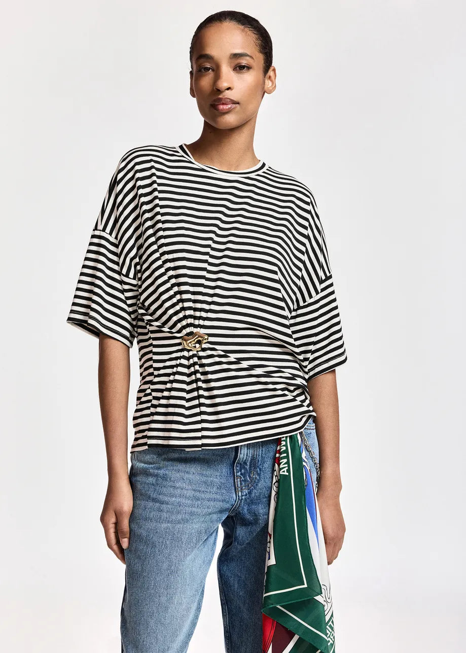 T-Shirt à rayures avec broche