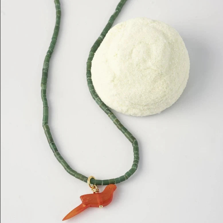 collier boyo aventurine verte mat oiseau pierre rouge bijou femme