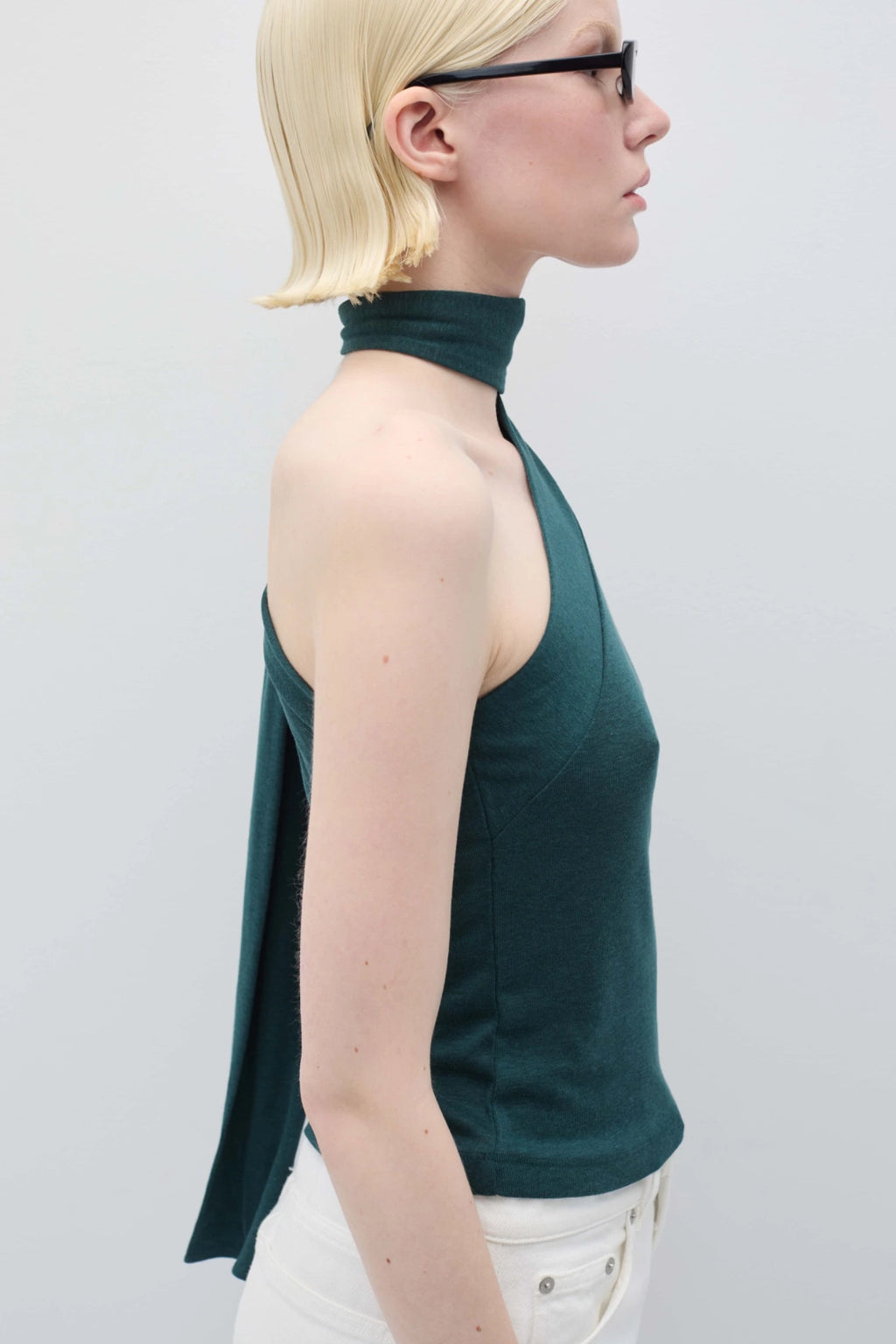 top asymétrique Rita Row Béatrice Ocean vue profil col montant drapé